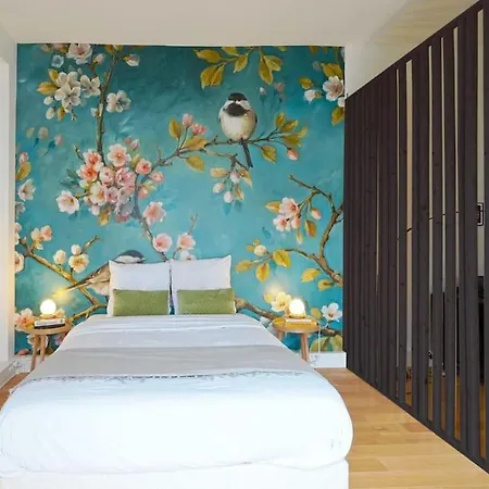 Fresh & Floral - Large For 4 - Batignolles Apartment